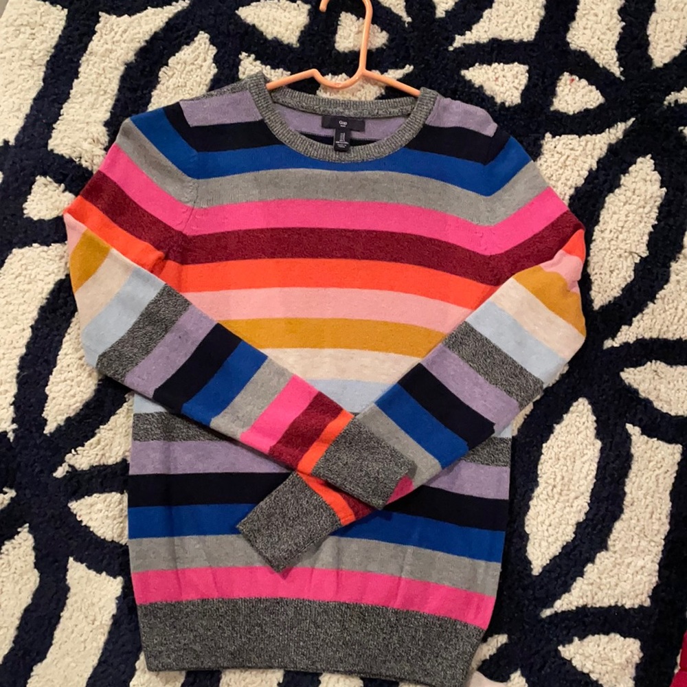 GAP striped crewneck